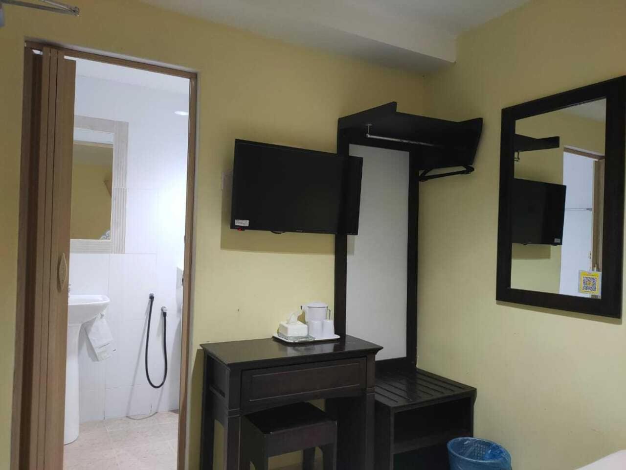 Sun Inns Hotel Sentral, Brickfields Куала Лумпур Екстериор снимка