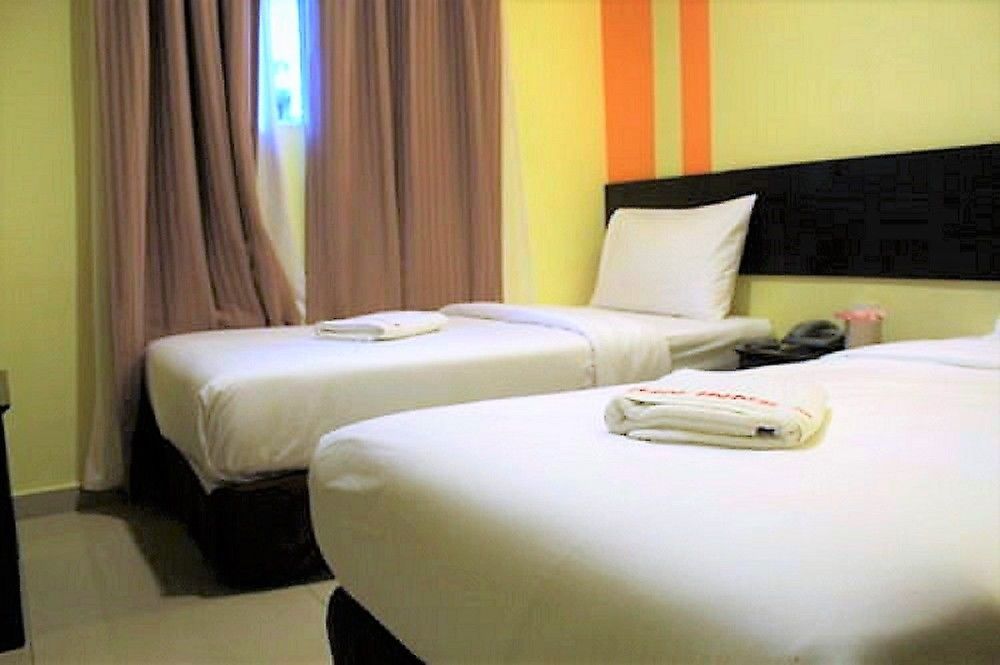 Sun Inns Hotel Sentral, Brickfields Куала Лумпур Екстериор снимка