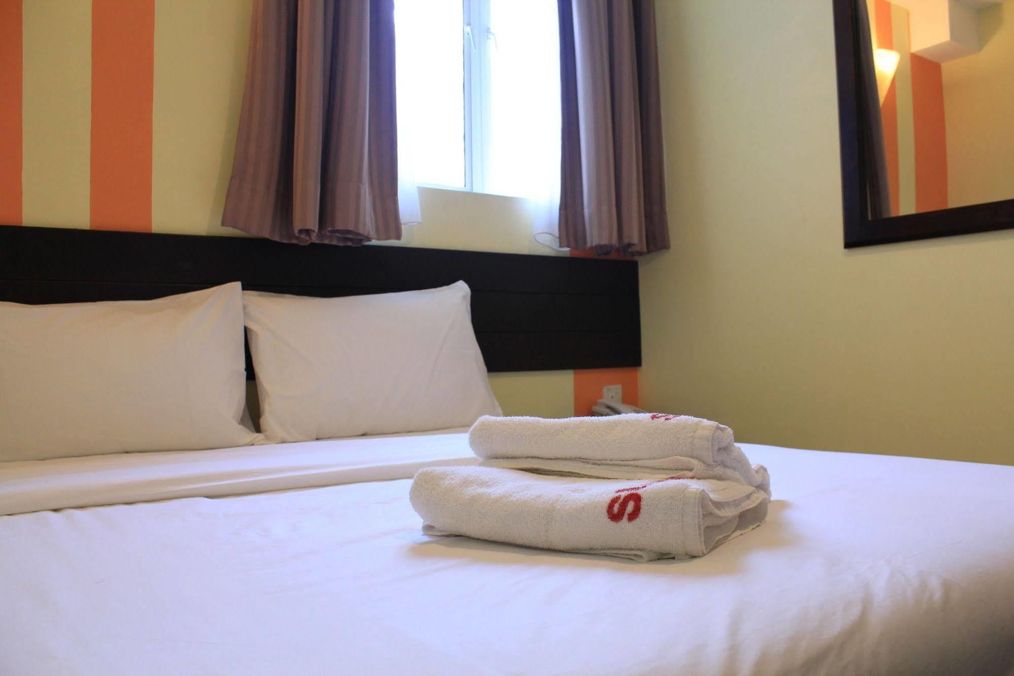 Sun Inns Hotel Sentral, Brickfields Куала Лумпур Екстериор снимка