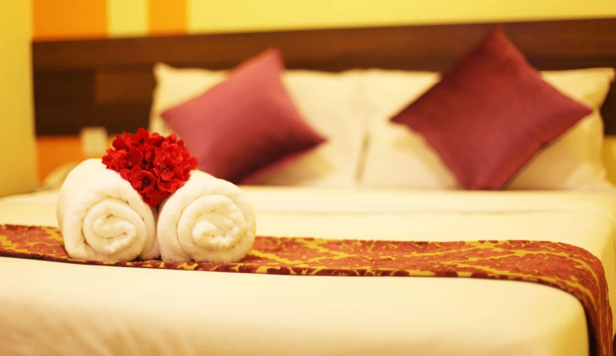 Sun Inns Hotel Sentral, Brickfields Куала Лумпур Екстериор снимка
